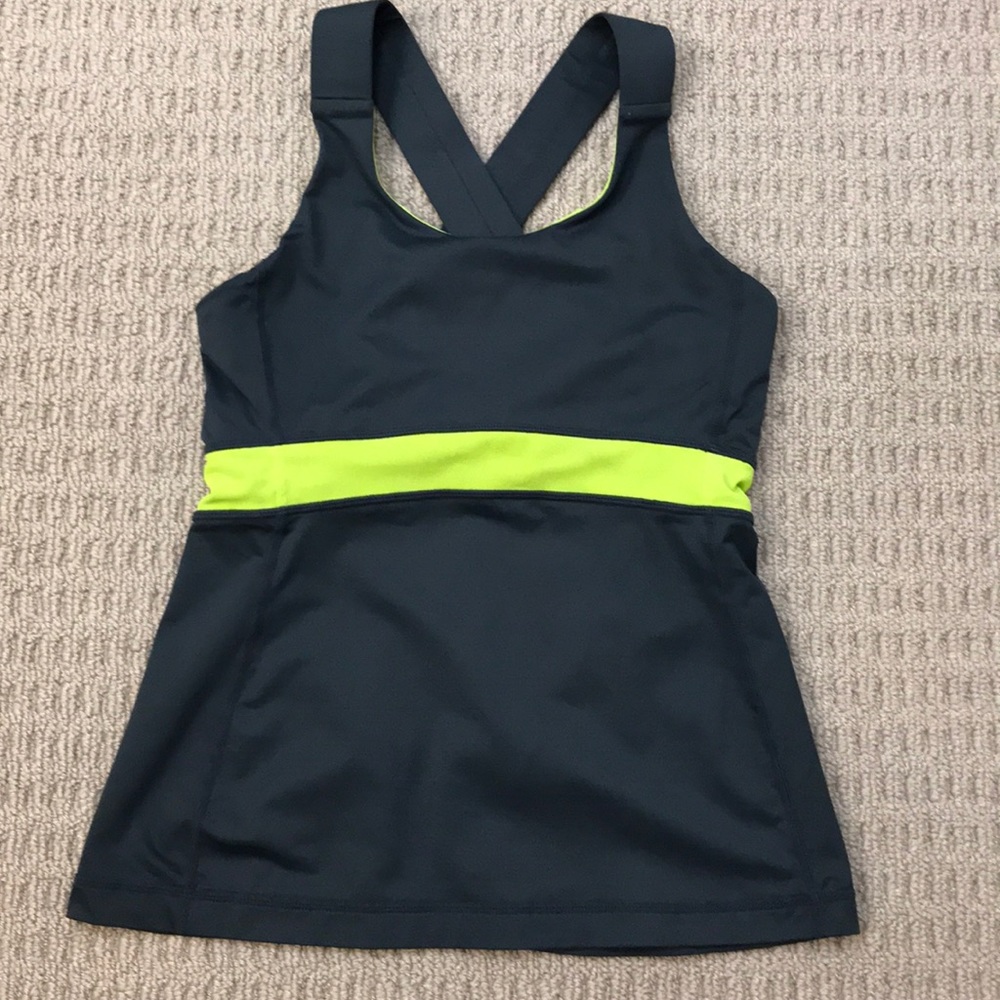 Lululemon tank